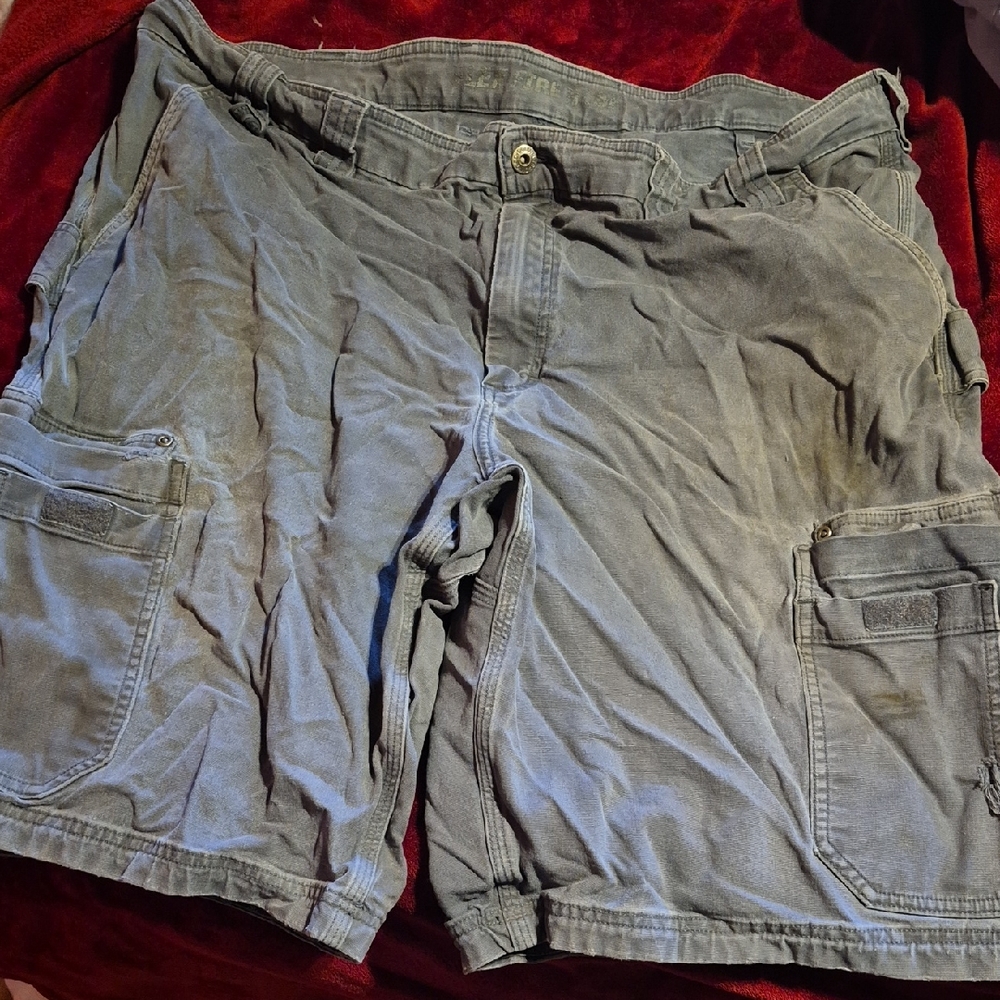 Men's Gray Cargo Shorts